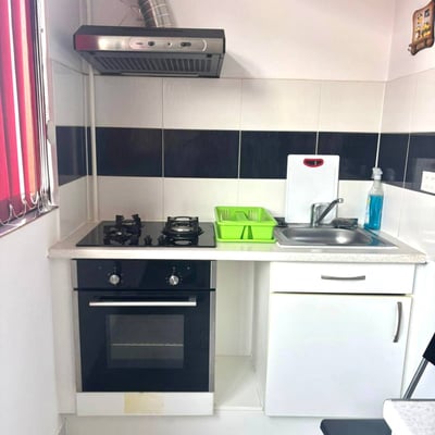 Langzeitmiete einer gemütlichen 2-Zimmer-Wohnung, Bukarest, 6. Bezirk, Chiajna, Rumänien